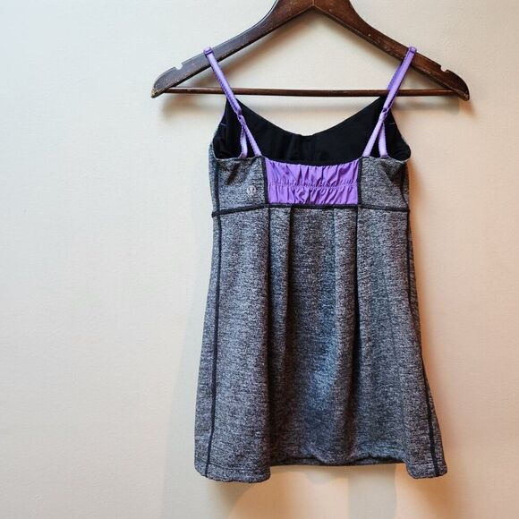 Lululemon workout tank top - Picture 3 of 4